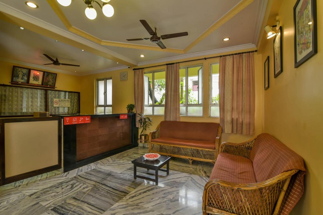 Oyo 807 Hotel Gopika International Goa Exterior photo