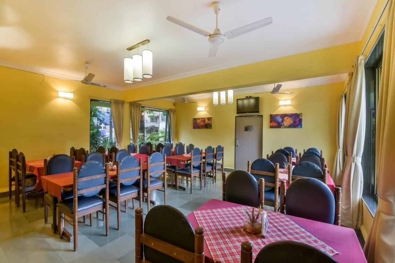 Oyo 807 Hotel Gopika International Goa Exterior photo
